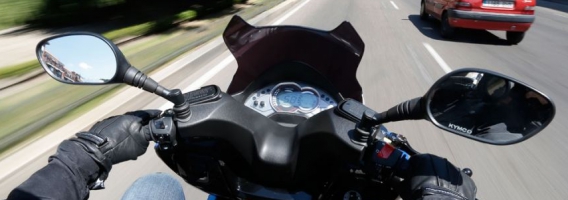 12 consejos para proteger a los conductores de motos en ciudad