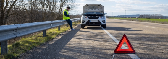 Como has de reaccionar ante una emergencia en carretera
