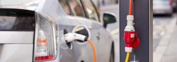 ¿Necesitan los coches eléctricos seguros con coberturas adicionales?