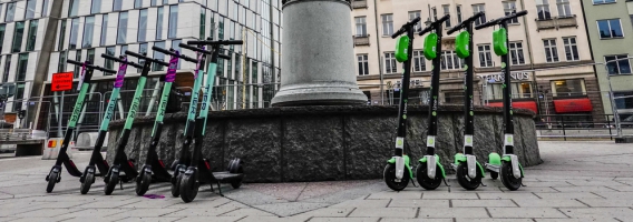 El seguro obligatorio para conducir un patinete eléctrico, “en agenda”