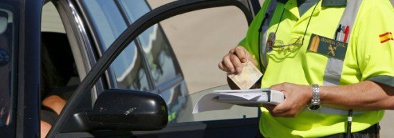 Tráfico sabrá la hora exacta de inicio y fin de cada contrato de seguro de automóvil
