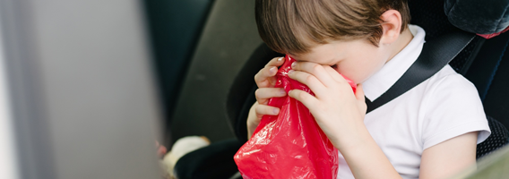 Los mejores consejos para que no te marees en el coche